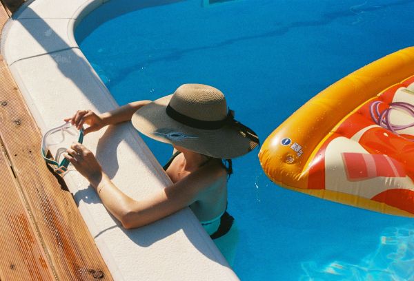 Équipez votre bassin avec pool planet, pro de la piscine connectée