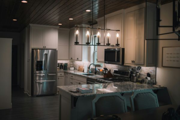 Les bénéfices incontournables des ampoules LED pour votre maison