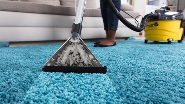 Nettoyage de tapis à Clermont-Ferrand : combien cela coûte ?