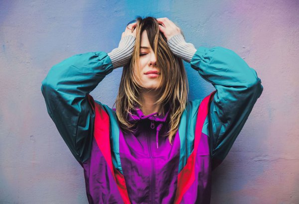 Quelles astuces pour un salon au style Éclectique sans paraître désordonné ?